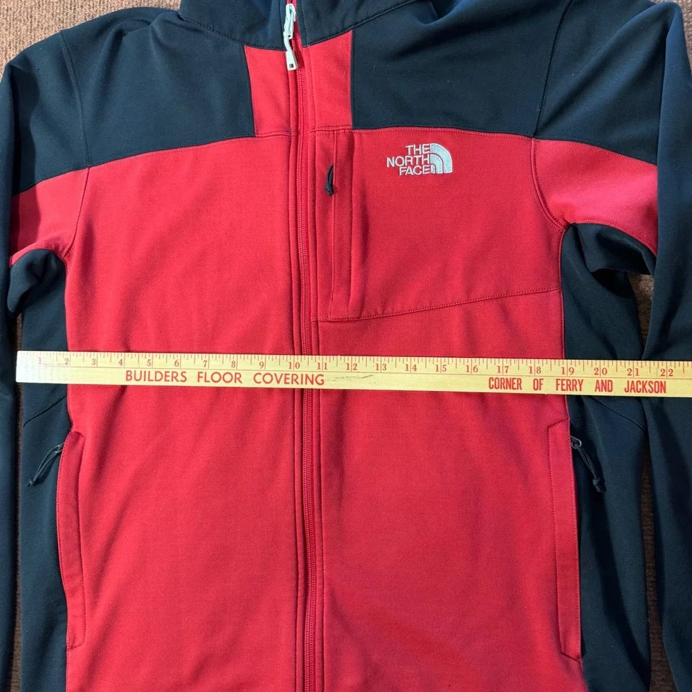 A+ The North Face Mens Apex Bionic Softshell Jacket Red Black Colorblock Large